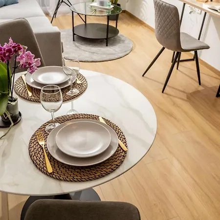 Zeus Executive Apartamento