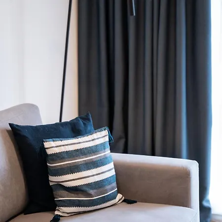 Zeus Executive Apartament