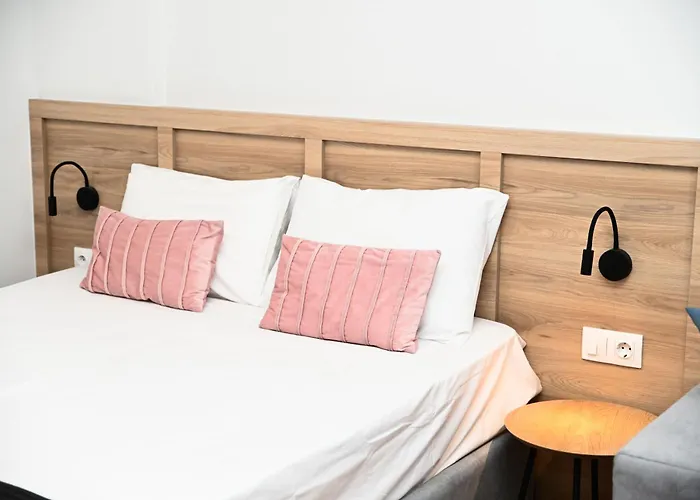 Zeus Executive Apartment