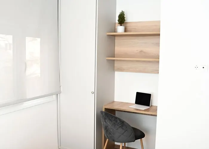 Zeus Executive Apartment